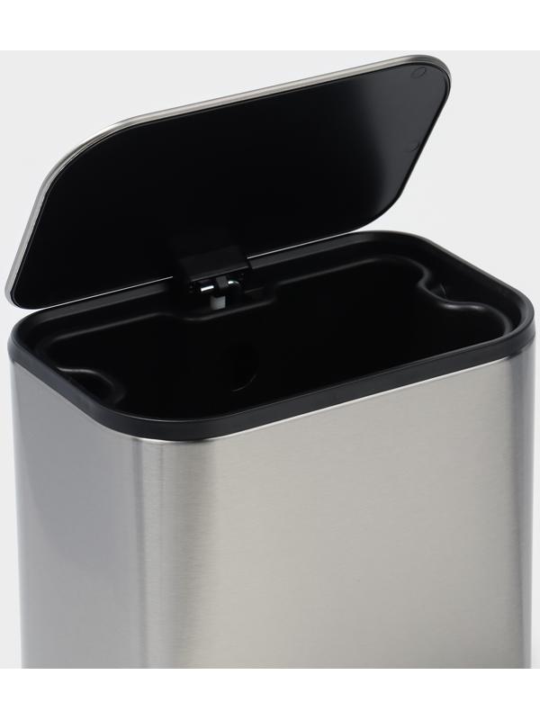 Ведро мусорное с педалью Stölz, 5 л, нержавеющая сталь, хром матовый