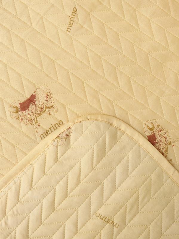 Комплект спальный Экономь и Я «Овечка»: одеяло 140×205 см-1 шт., подушка 70×70 см-1 шт., пэ 100%