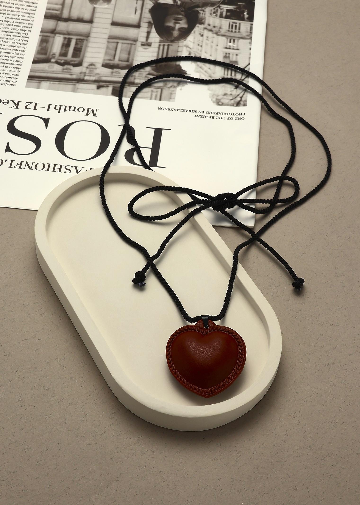 Портупея с кулоном «Сердечко» кожа, трансформер, коричневая, 150 см