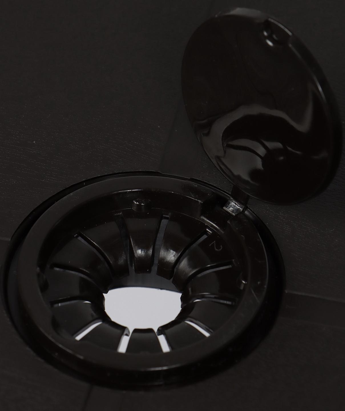 Стол квадратный 