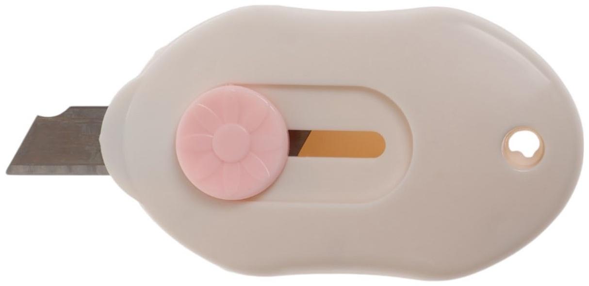 Нож универсальный ТУНДРА, мини, пластиковый корпус, возвратное лезвие, 9 мм