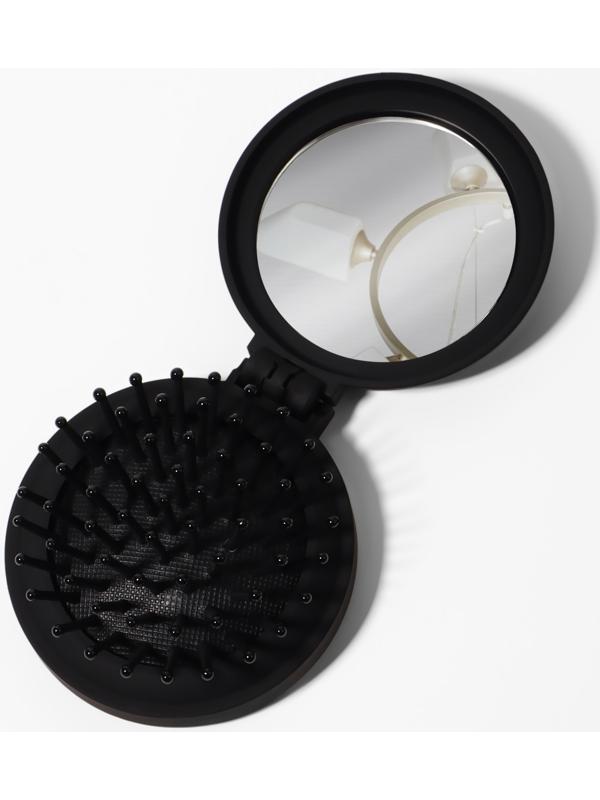 Расчёска массажная «Классика», складная, с зеркалом, 7×2.5 см, матовая, чёрная