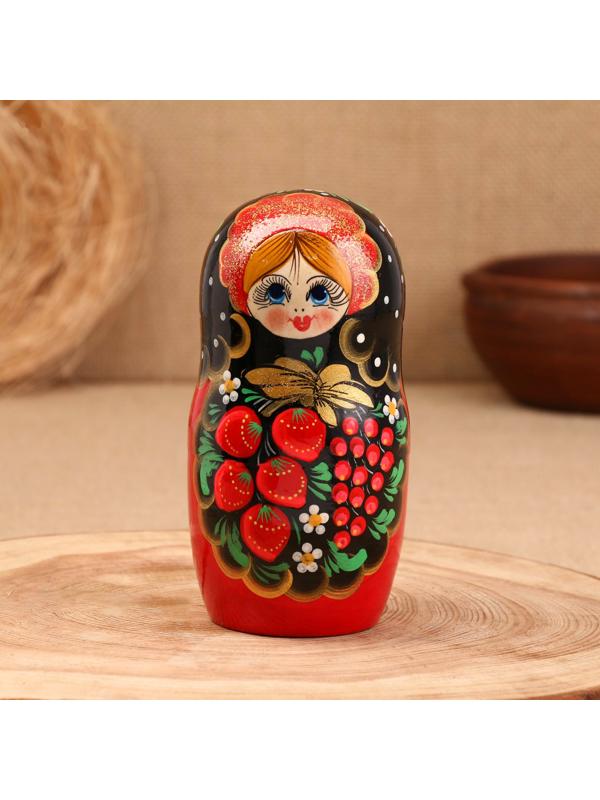 Матрёшка «Ягодка», черный платок, 7-кукольная, 22 см