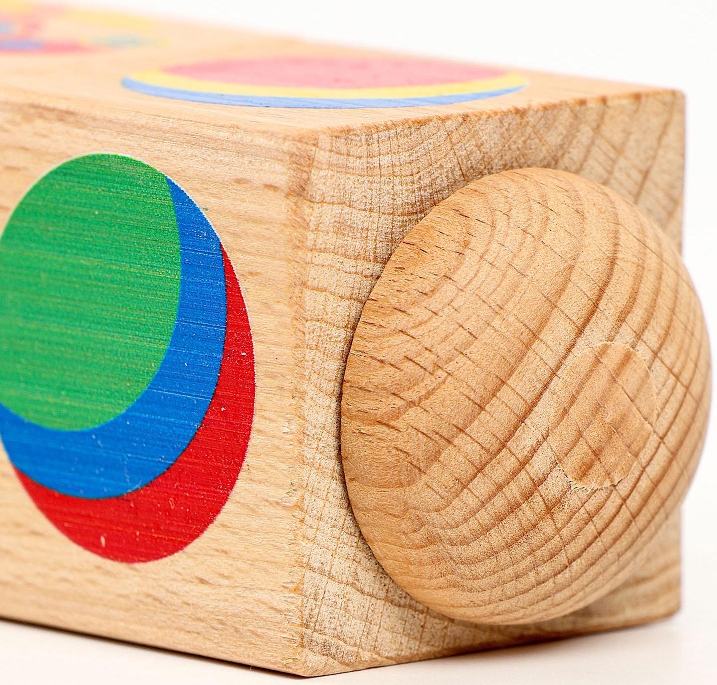 Кубики деревянные «Цвет», на оси, 3 кубика