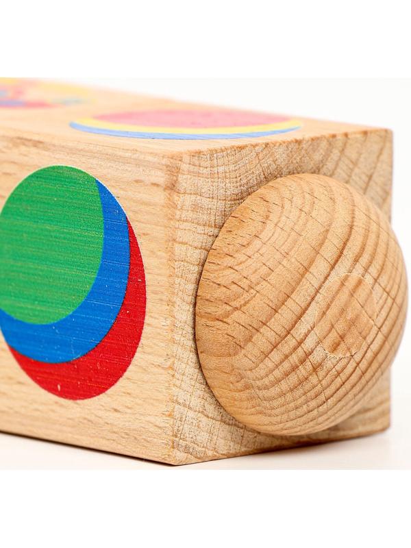 Кубики деревянные «Цвет», на оси, 3 кубика