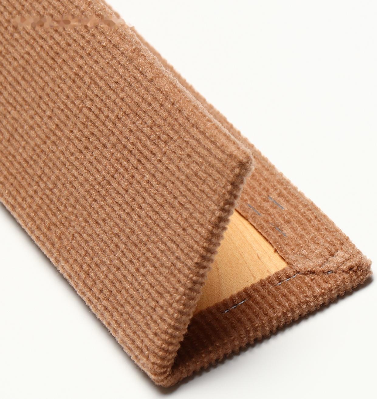 Когтеточка с пропиткой 55*20 см, угловая, без меха, бежевая