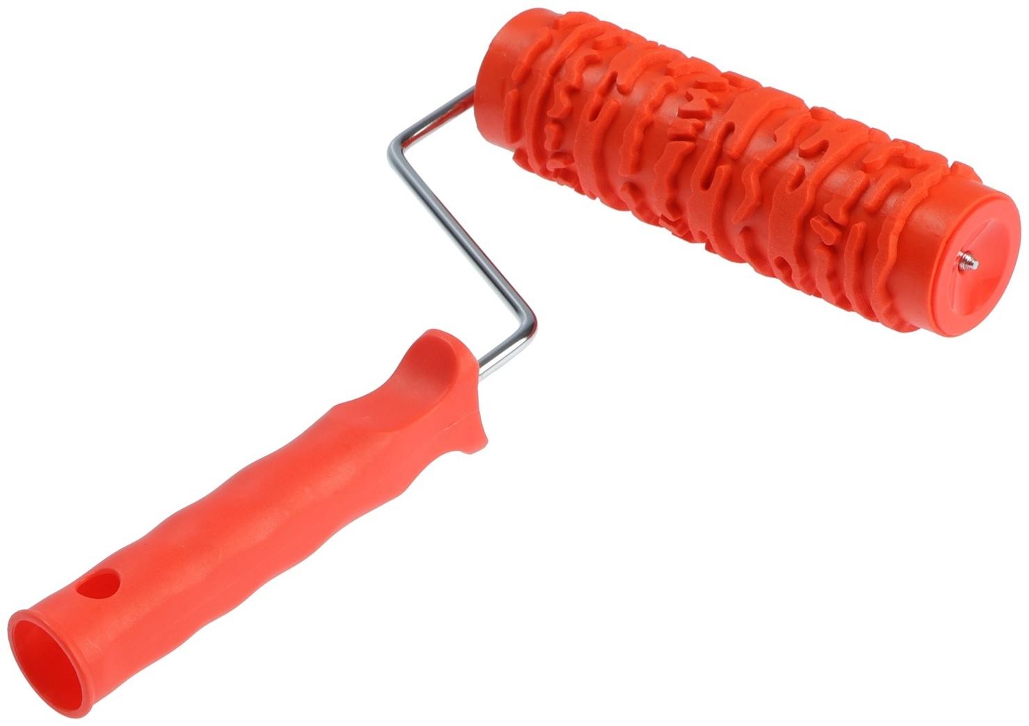 Валик декоративный ТУНДРА, резиновый, «кора сосны», рукоятка d=6 мм, 180 мм