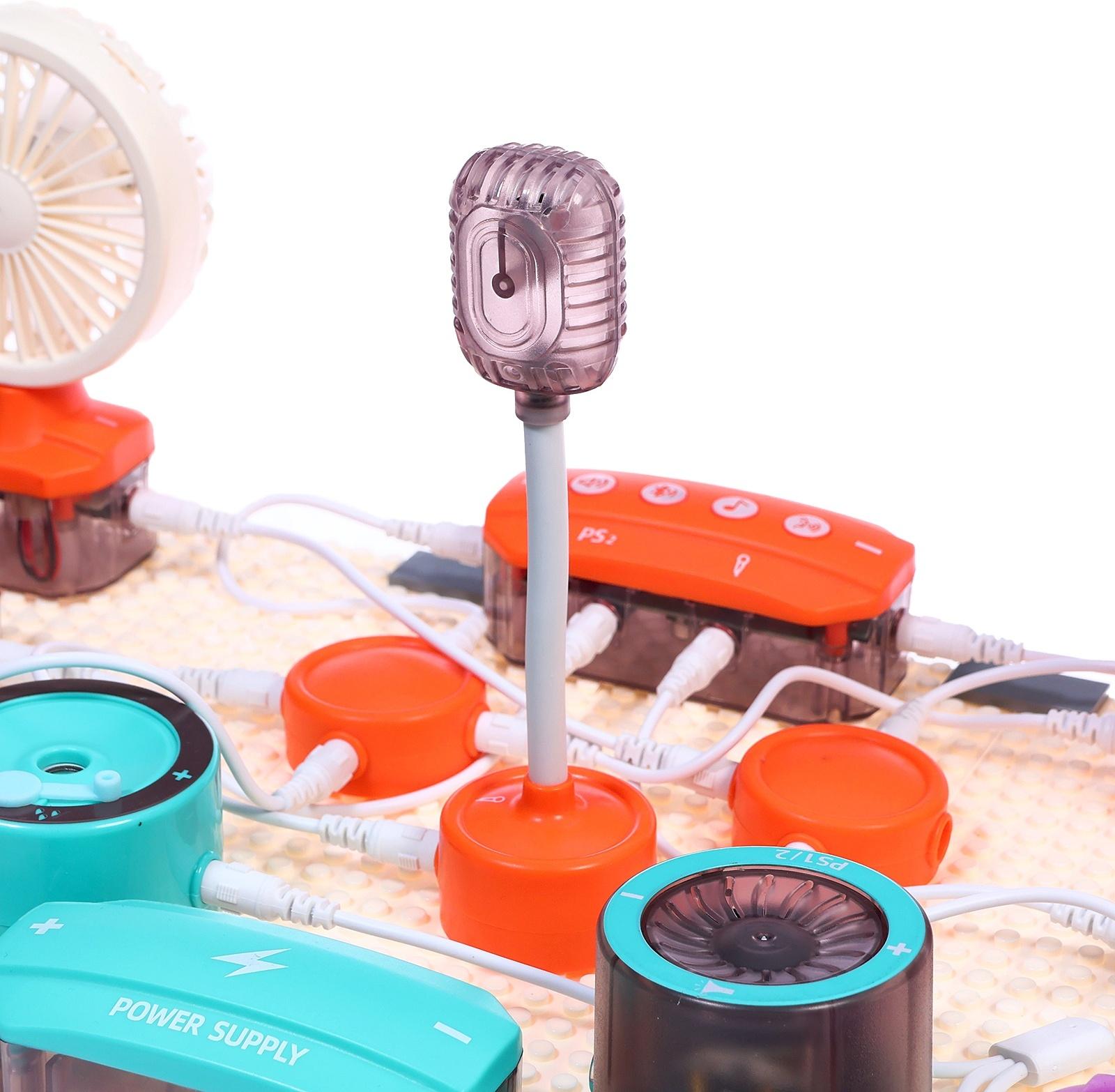 Электронный конструктор, 53 детали, 151 схема