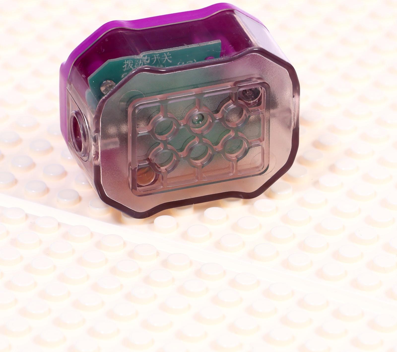 Электронный конструктор, 53 детали, 151 схема