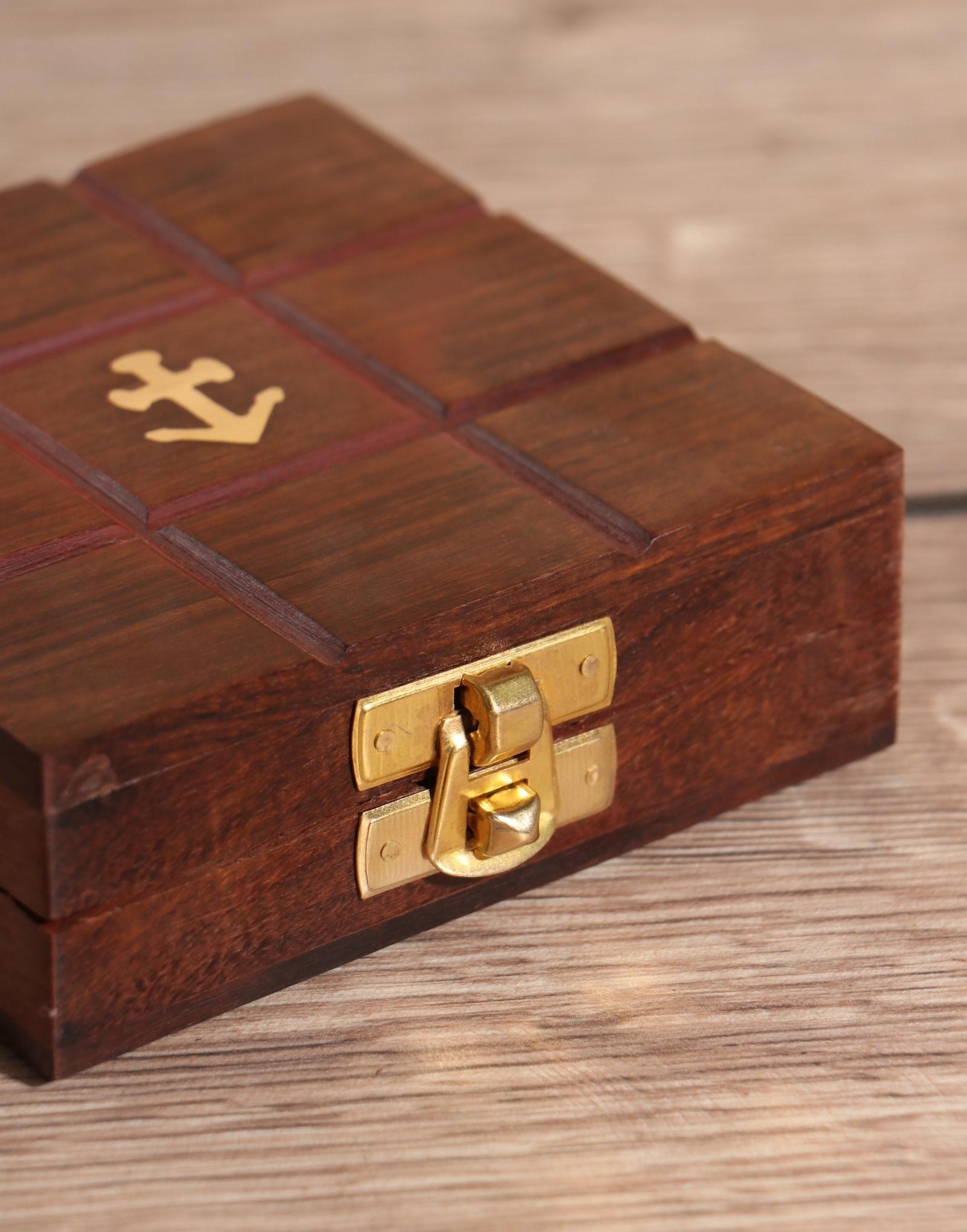 Настольная игра «Крестики-нолики», 10×10 см, дерево шишам, латунь