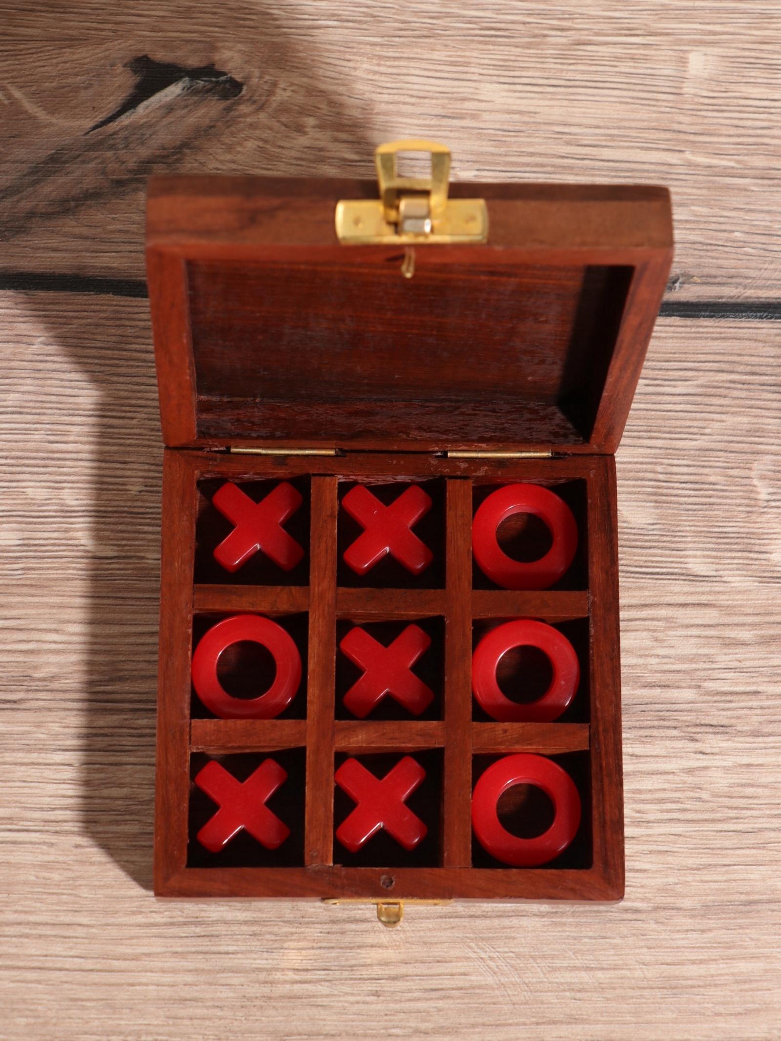 Настольная игра «Крестики-нолики», 10×10 см, дерево шишам, смола