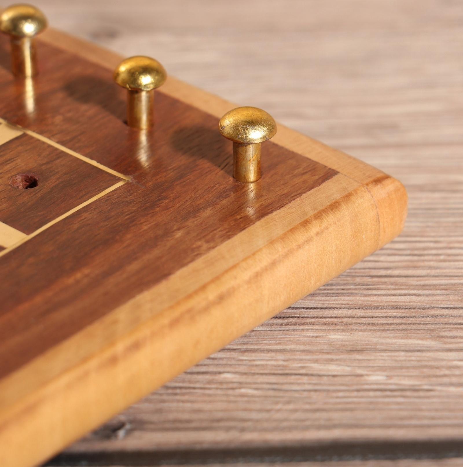 Настольная игра «Крестики-нолики», 13×13.5 см, дерево шишам, латунь