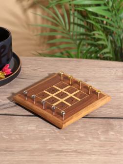 Настольная игра «Крестики-нолики», 13×13.5 см, дерево шишам, латунь