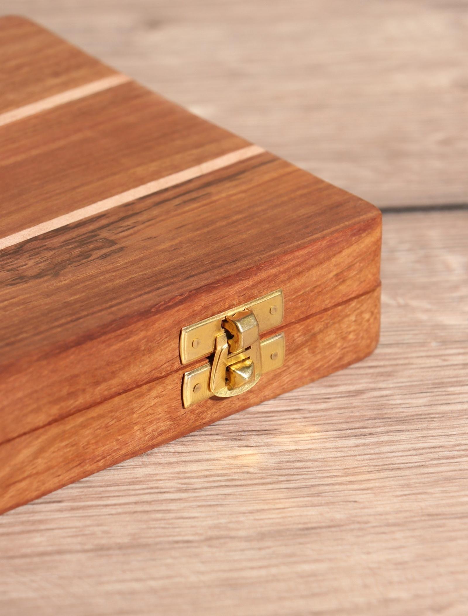 Нарды, 24.5×15×3.5 см, дерево шишам, латунь