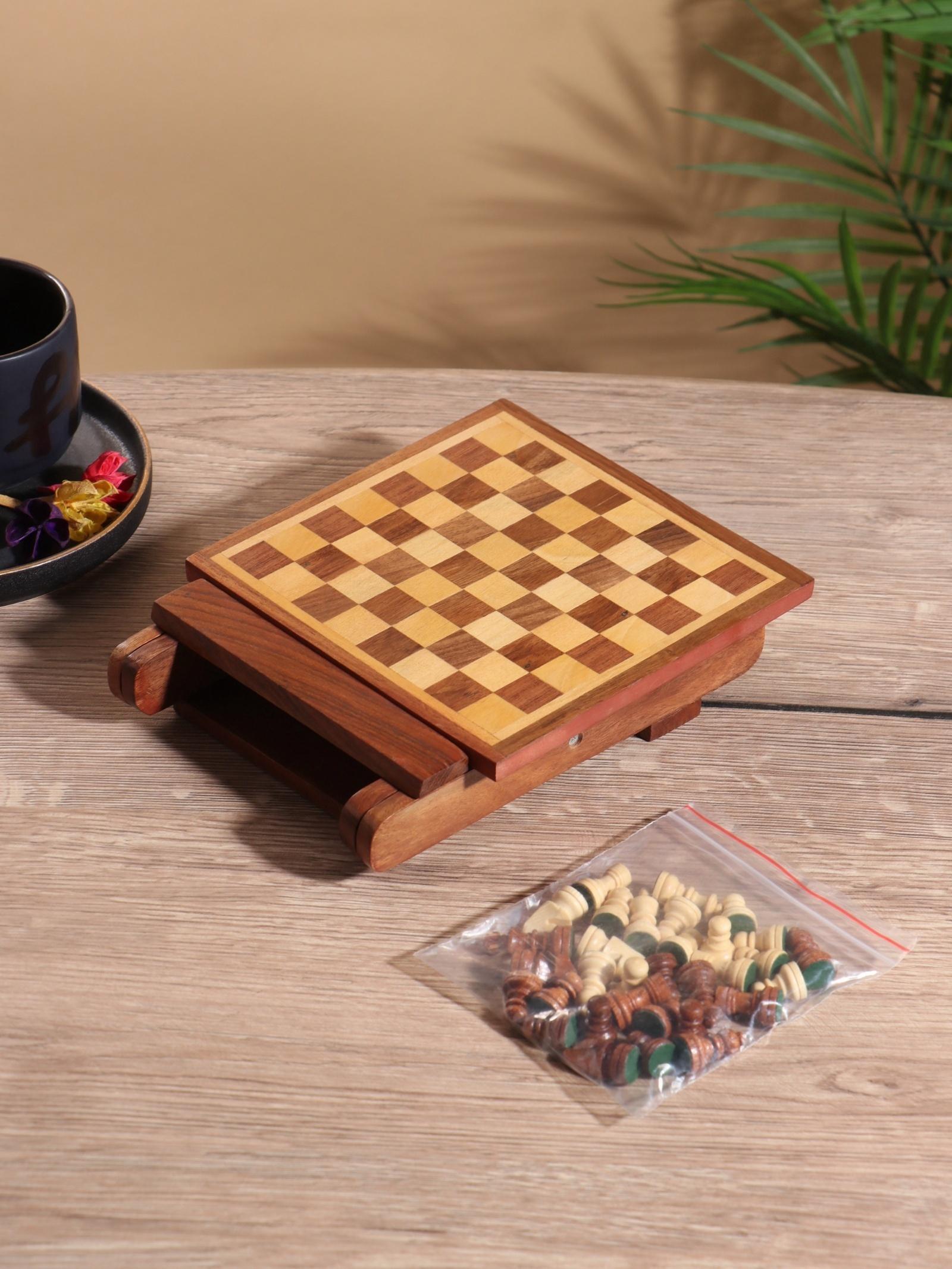 Шахматный столик складной, 15.5×20×4.5 см, дерево шишам