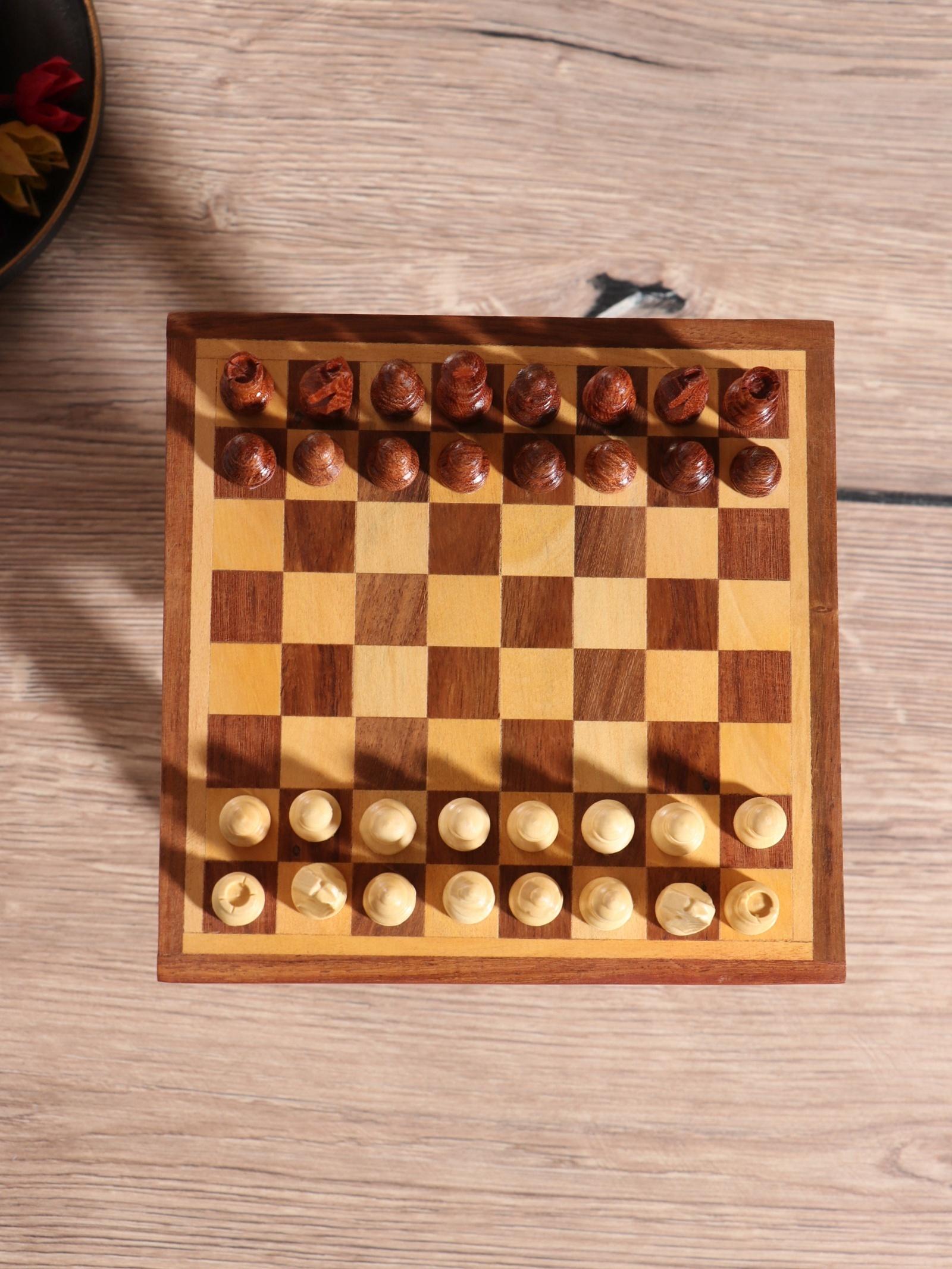 Шахматный столик складной, 15.5×20×4.5 см, дерево шишам