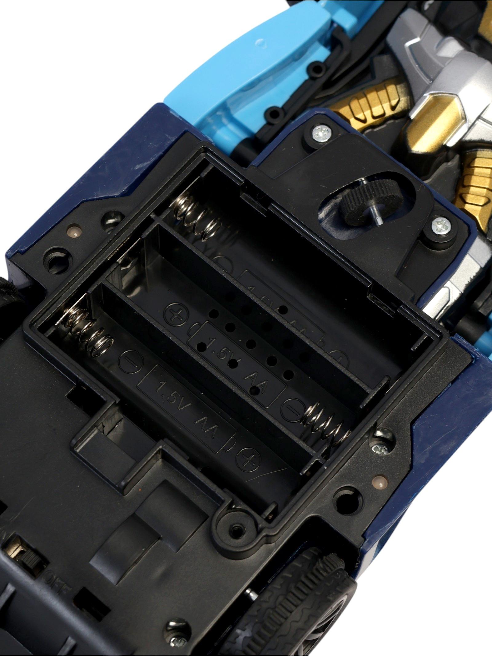 Робот радиоуправляемый «Спорткар», трансформируется, работает от батареек, цвет синий