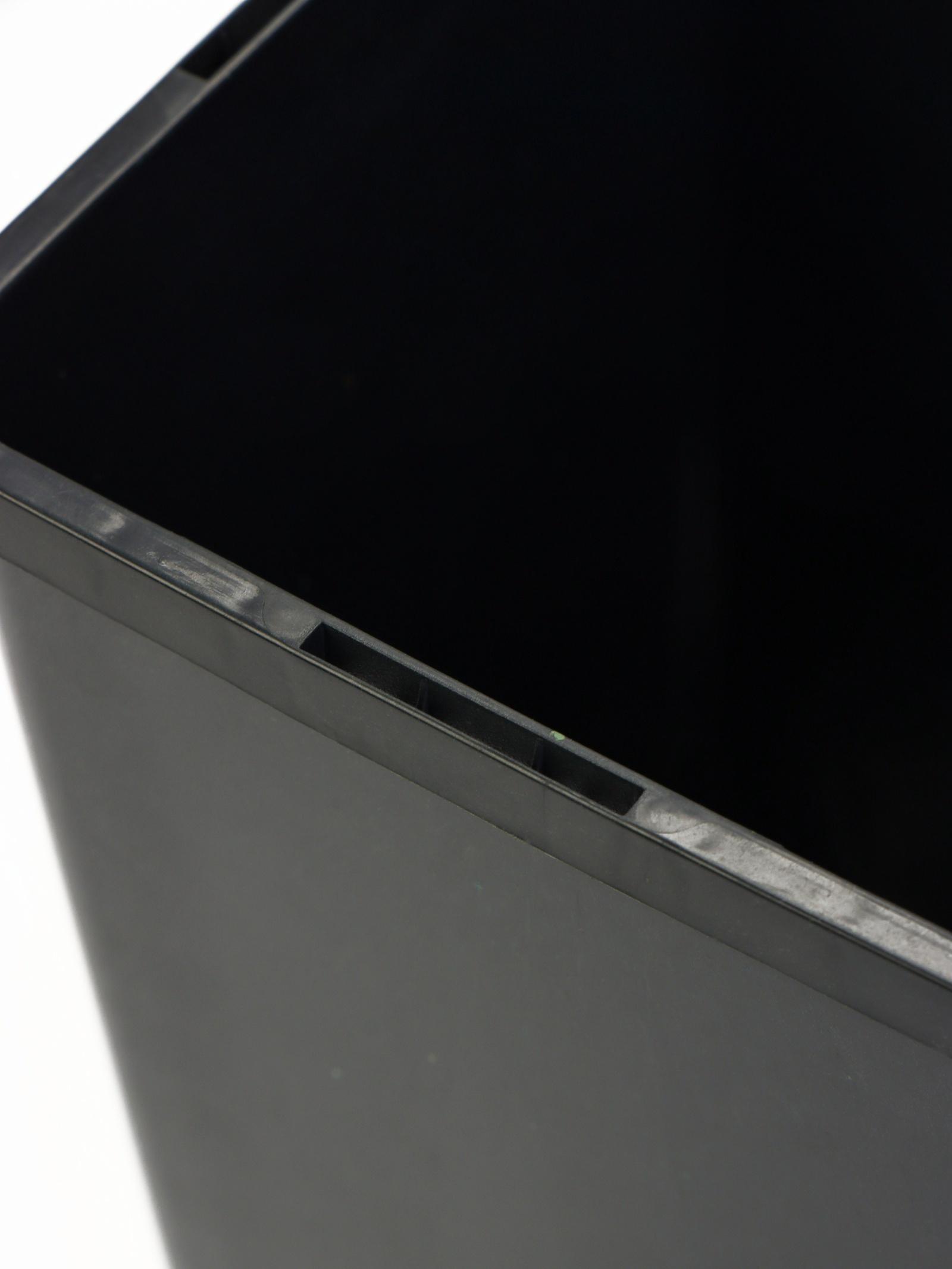 Горшок для рассады, 2 л, 12×12×17 см, пластик, чёрный