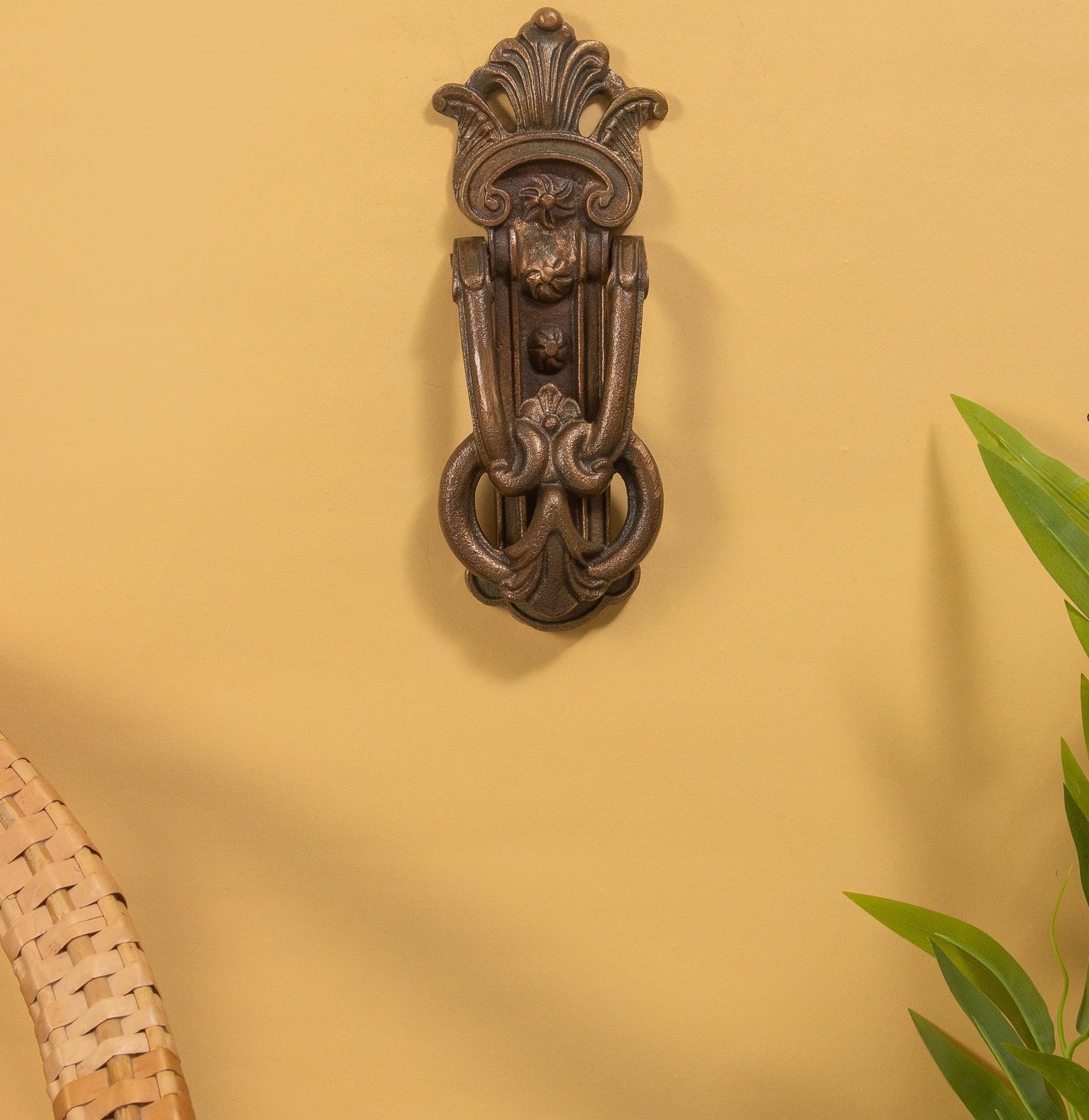 Дверной молоток 