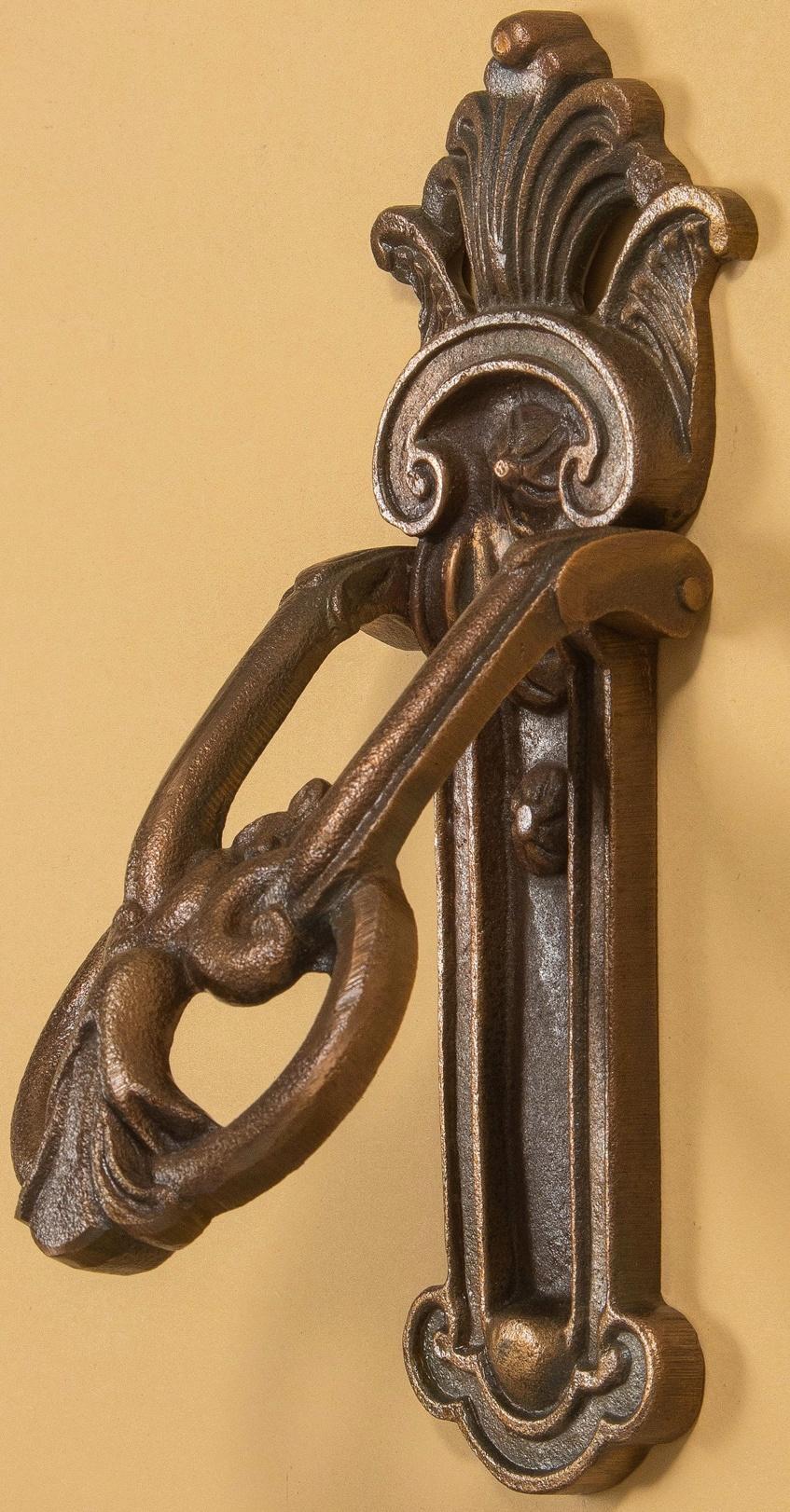 Дверной молоток 