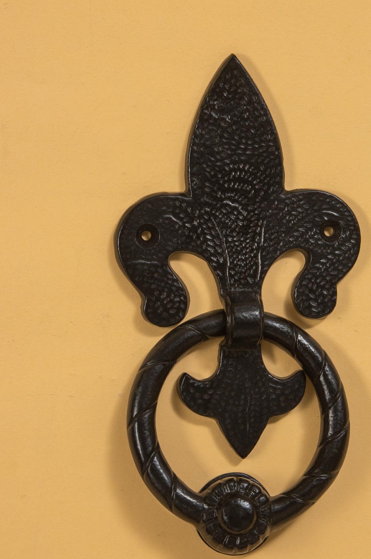 Дверной молоток 