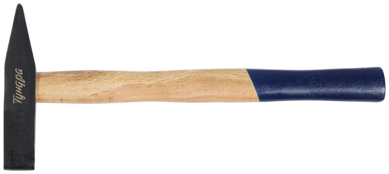 Молоток сварщика ТУНДРА, двухсторонний плоский боек, деревянная рукоятка из бука, 500 г