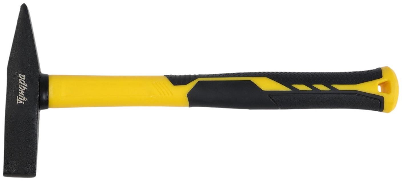 Молоток сварщика ТУНДРА, двухсторонний плоский боек, двухкомпонентная рукоятка, 500 г