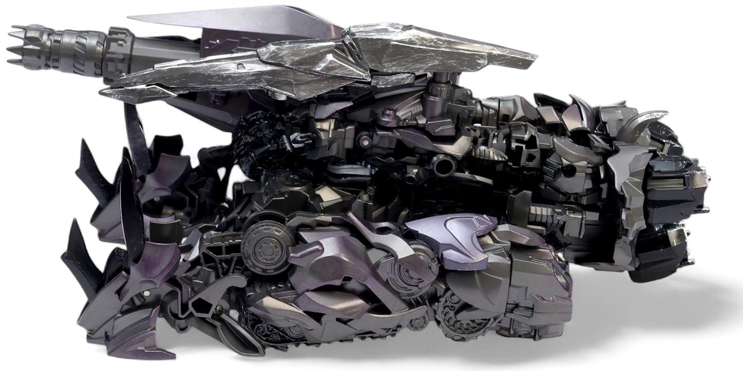 Робот «Воин», трансформируется