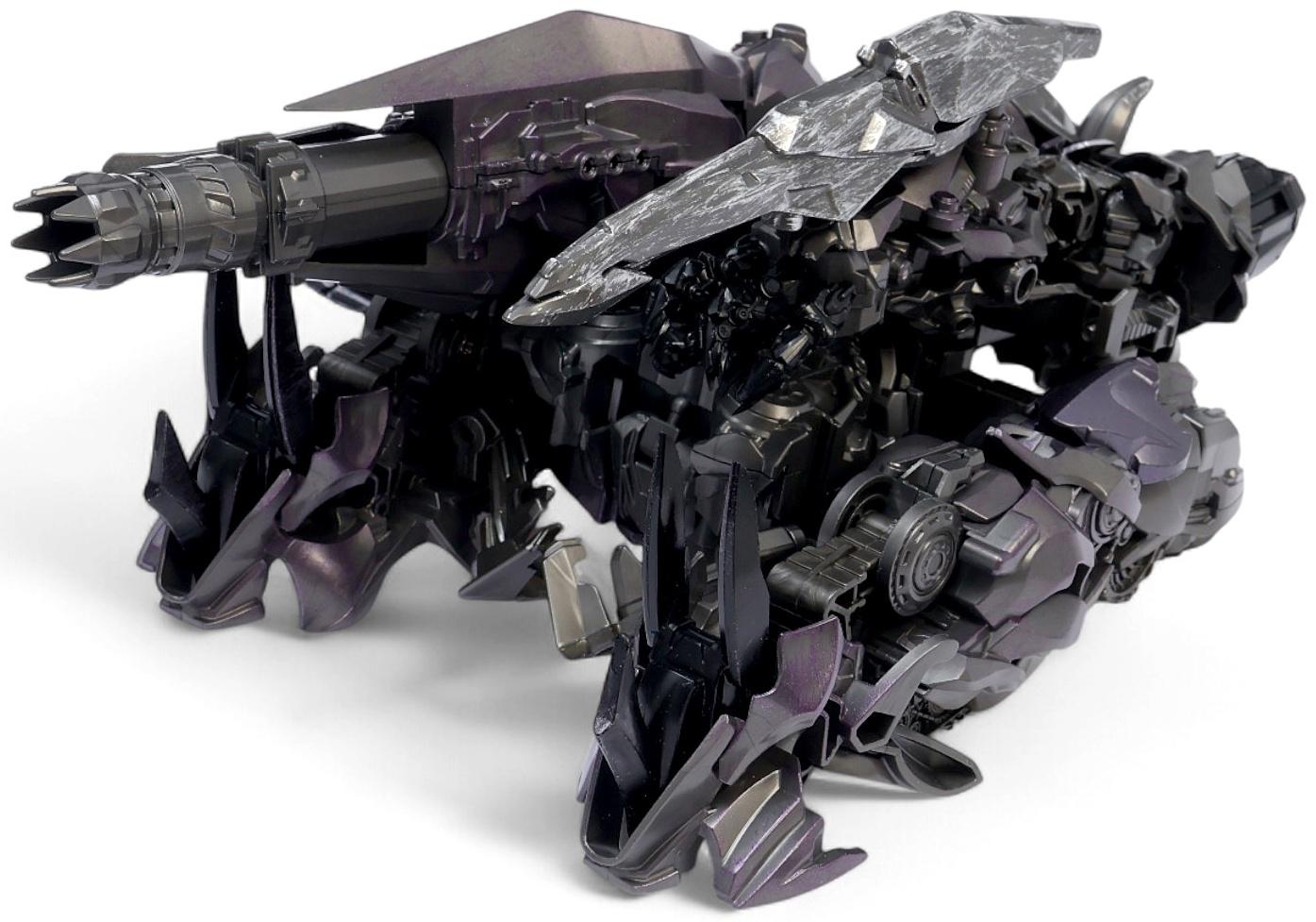 Робот «Воин», трансформируется