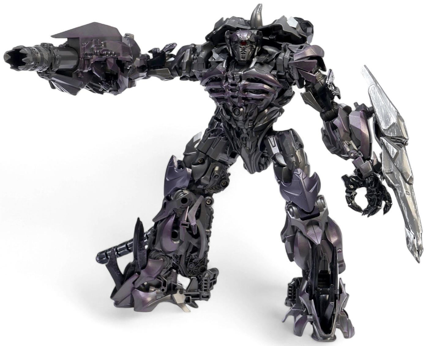 Робот «Воин», трансформируется