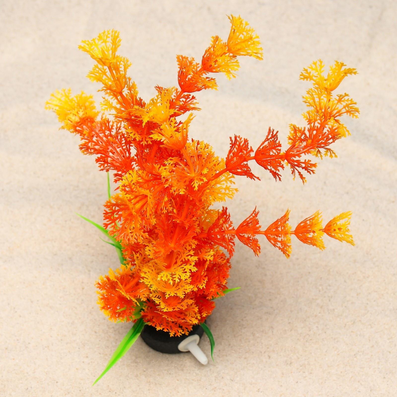 Растение искусственное с распылителем, 14×14×20 см