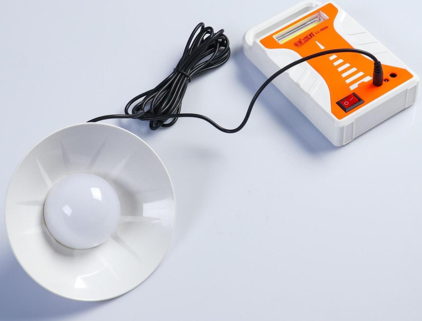 Фонарь аккумуляторный, с переноской лампы, выход USB, от сети, 15х5 см, микс