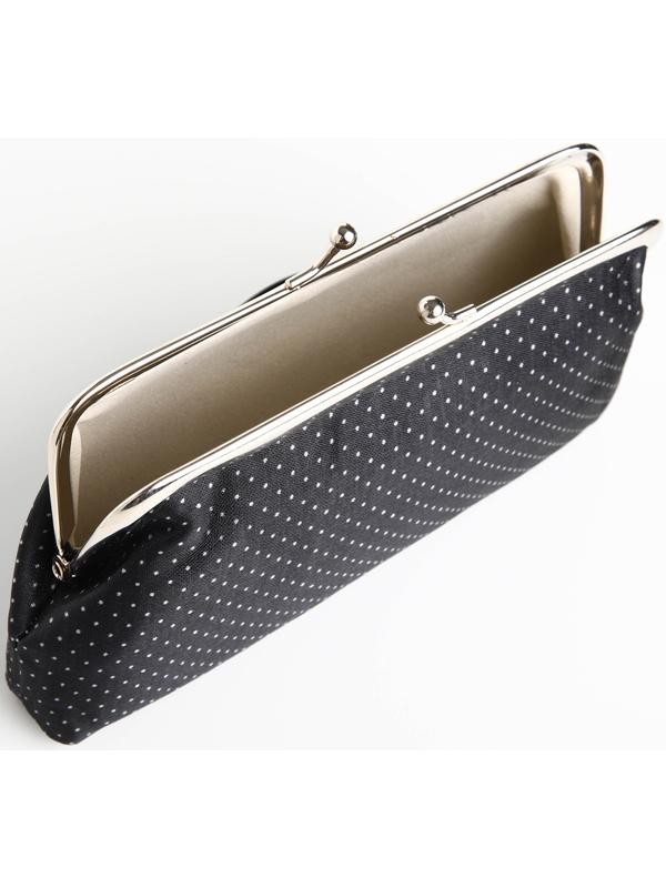 Косметичка на фермуаре, цвет чёрный