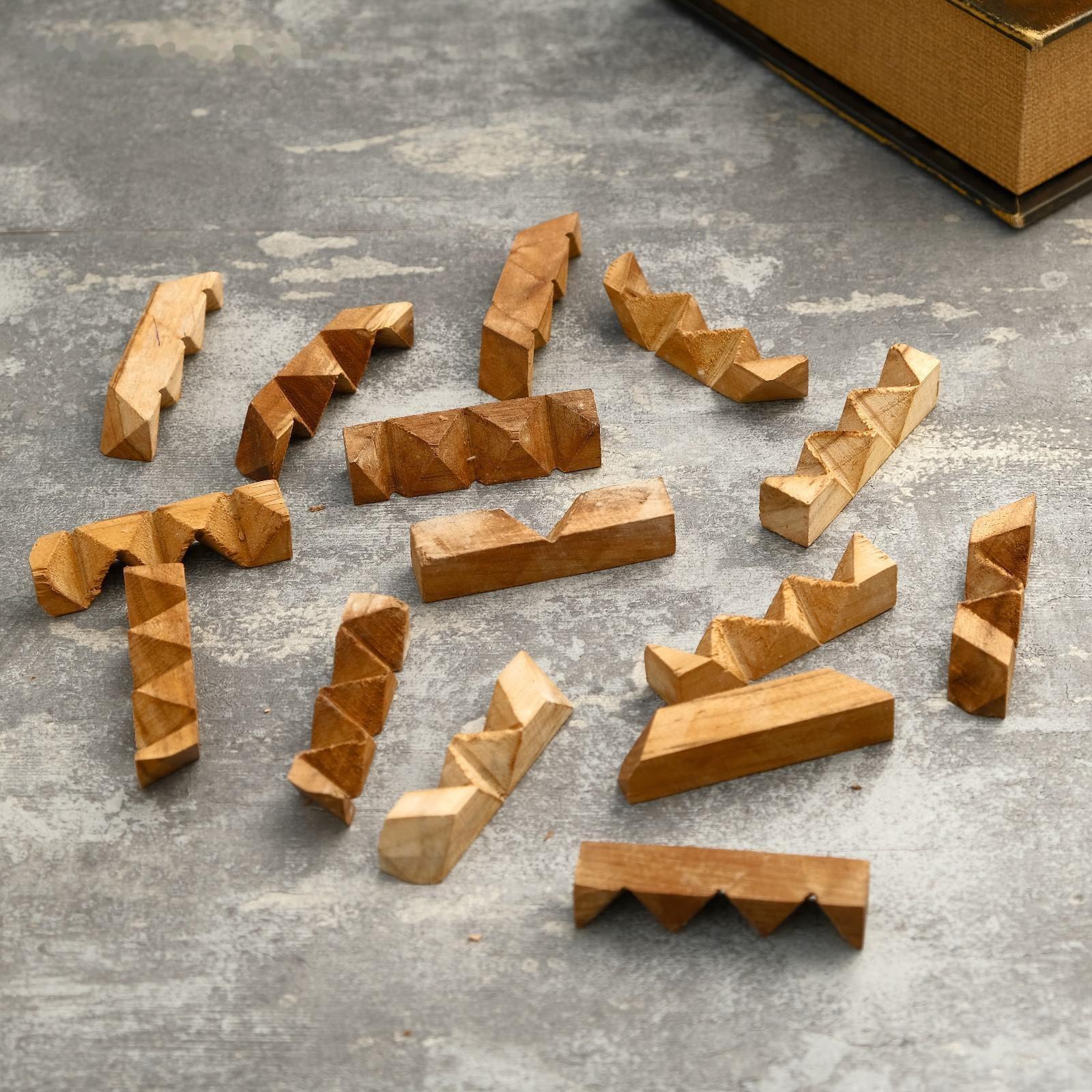 Головоломка из дерева «Стена», 12 частей, 6×6×8 см