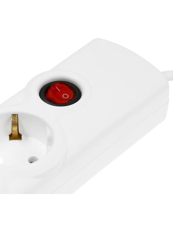 Сетевой фильтр Luazon Lighting, 5 розеток, 5 м, 3500 Вт, 3×1 мм2, 16 A, 220 В, c предохранителем, белый