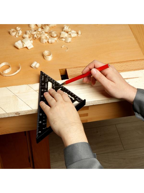 Универсальный кровельный угольник ТУНДРА, алюминий, с внутренней шкалой, 175 мм