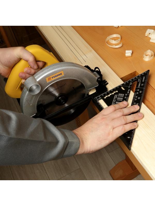 Универсальный кровельный угольник ТУНДРА, алюминий, с внутренней шкалой, 175 мм