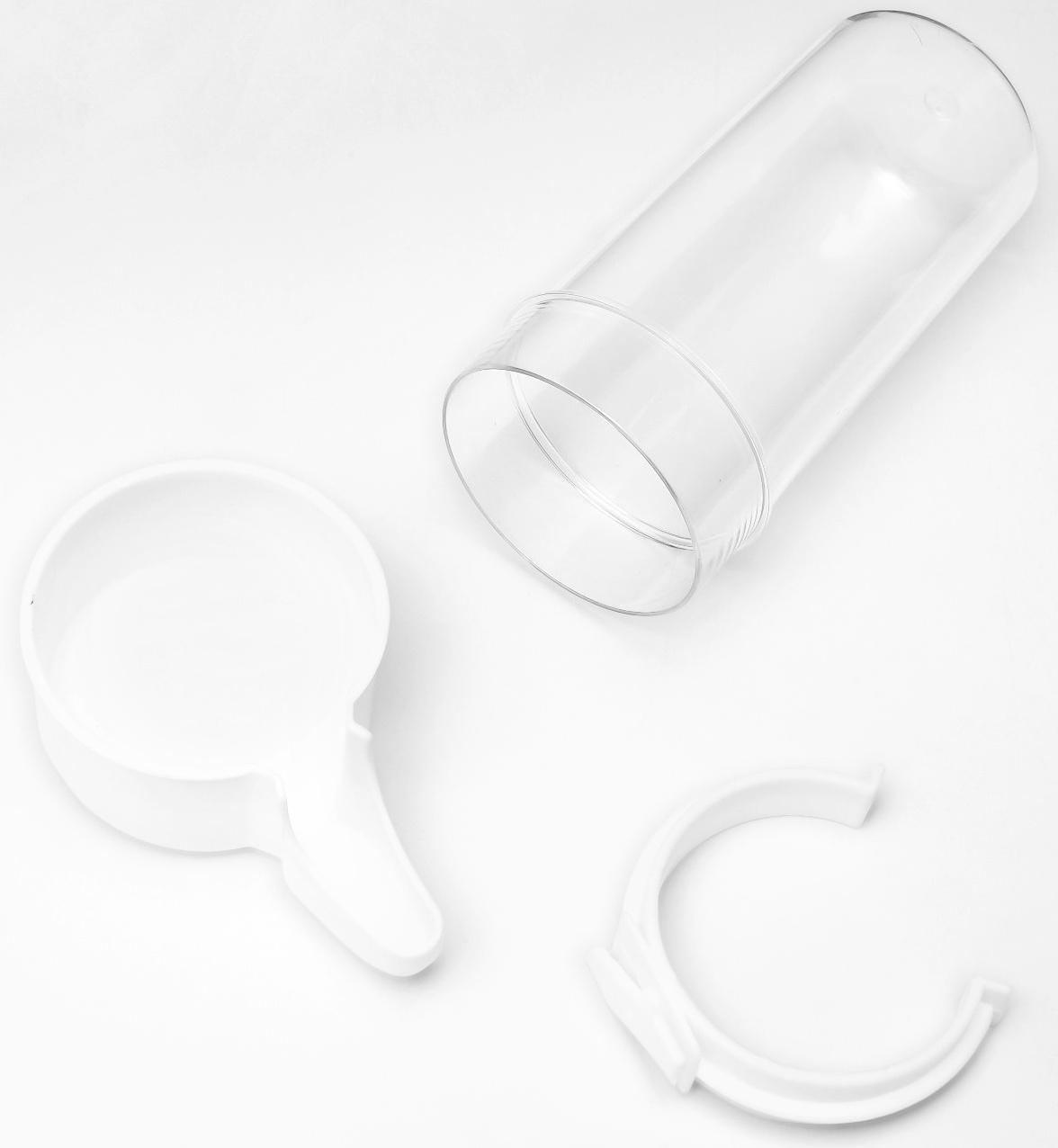 Поилка для птиц 6×13.5 см, 240 мл, белая