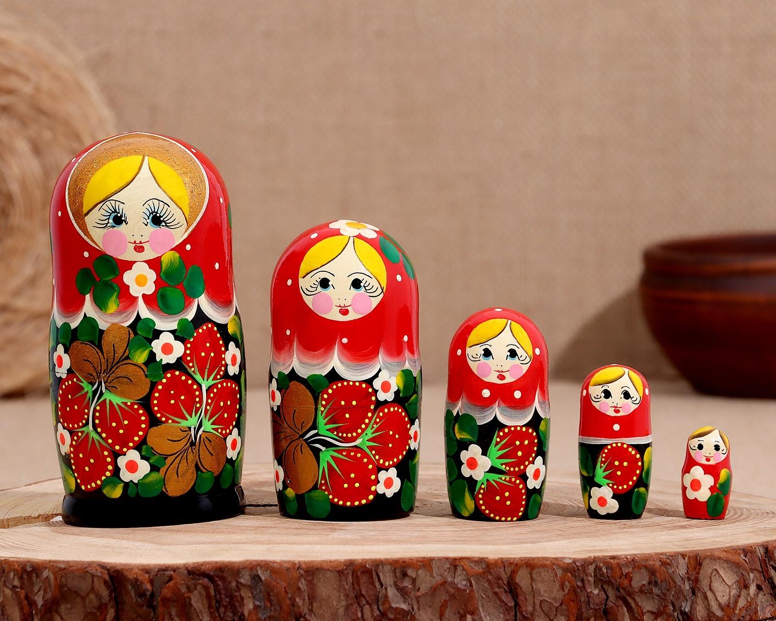 Матрёшка дерево «Весела», красная голова, низ чёрный, 5-кукольная, 14 см