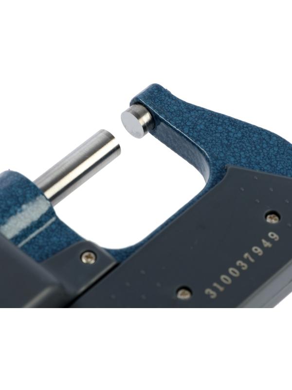 Микрометр электронный ТУНДРА, металлический, диапазон 0-25 мм, шаг измерения 0.001 мм