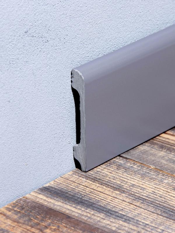 Плинтус напольный «Солид» 8 UHD 05/80, 13×80×2400 мм, цвет титан