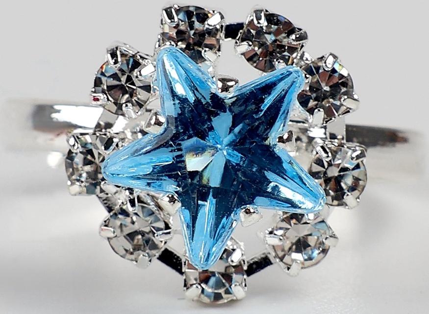 Вышивка крестиком для детей на деревянной канве «Сказочные узоры», набор для творчества