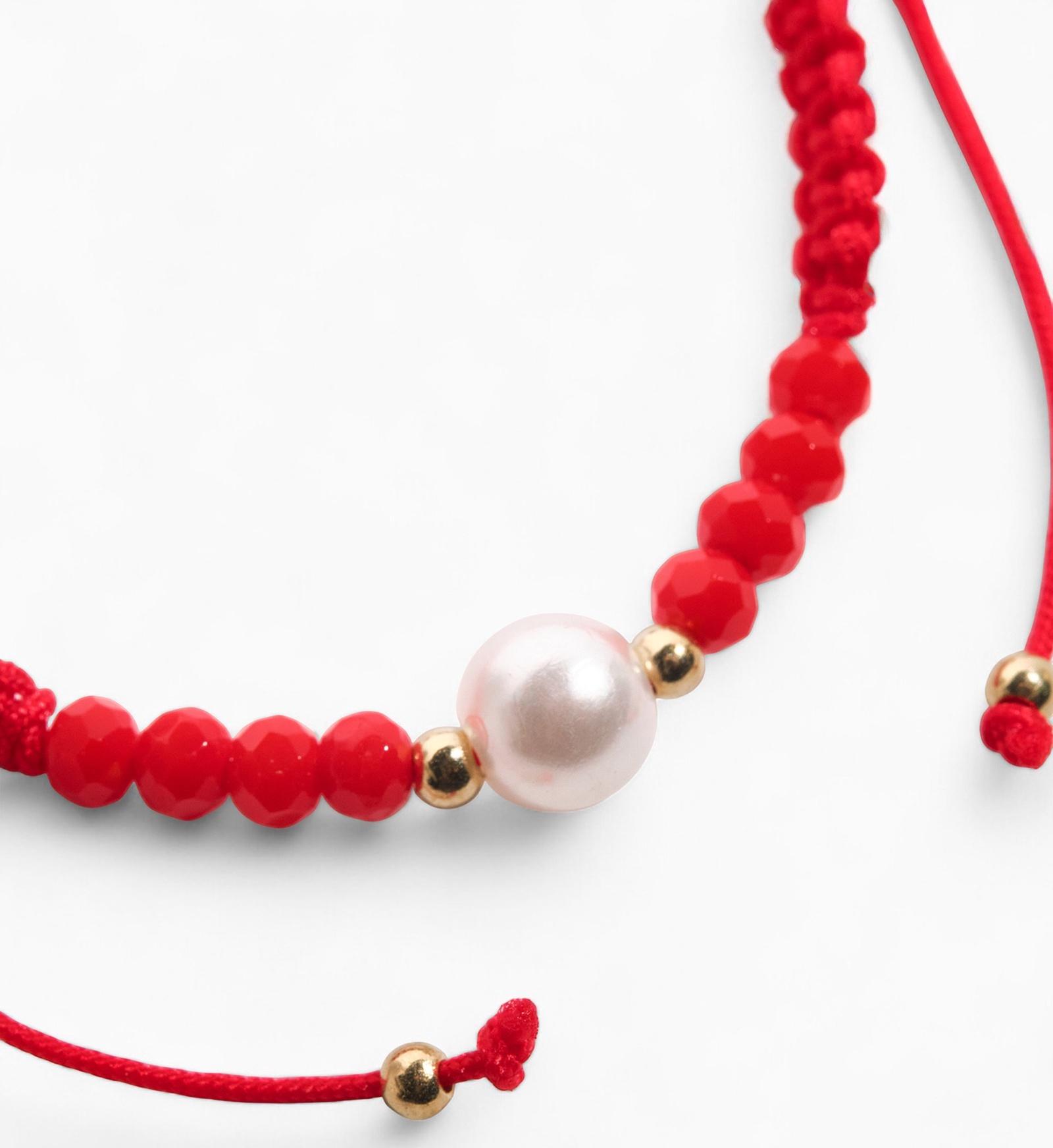 Браслет-оберег «Красная нить» женский, защита, бусина, цвет красно-белый, d=6