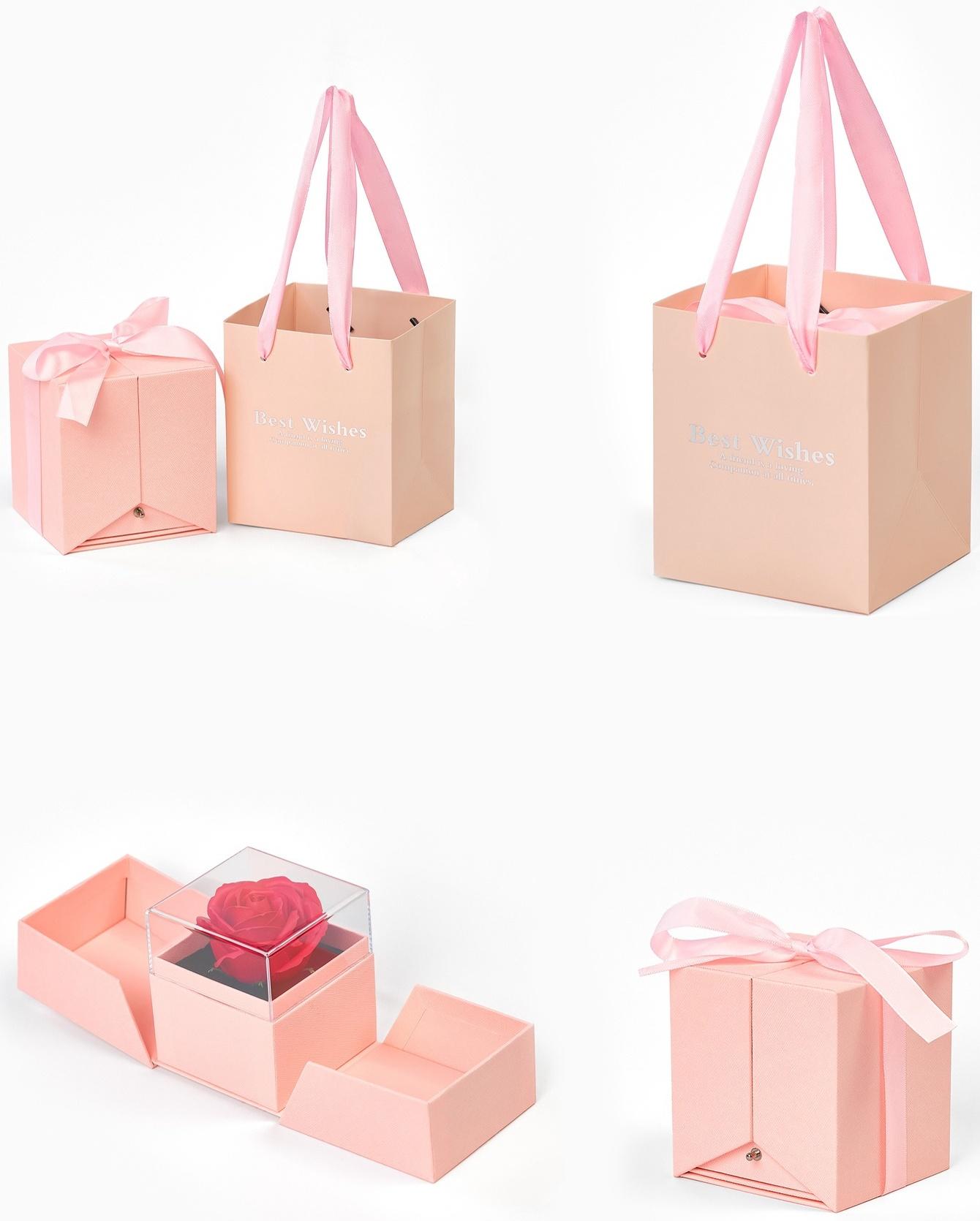 Набор с кулоном «Я тебя люблю», в коробке с розами, цвет серебро, розовая коробка