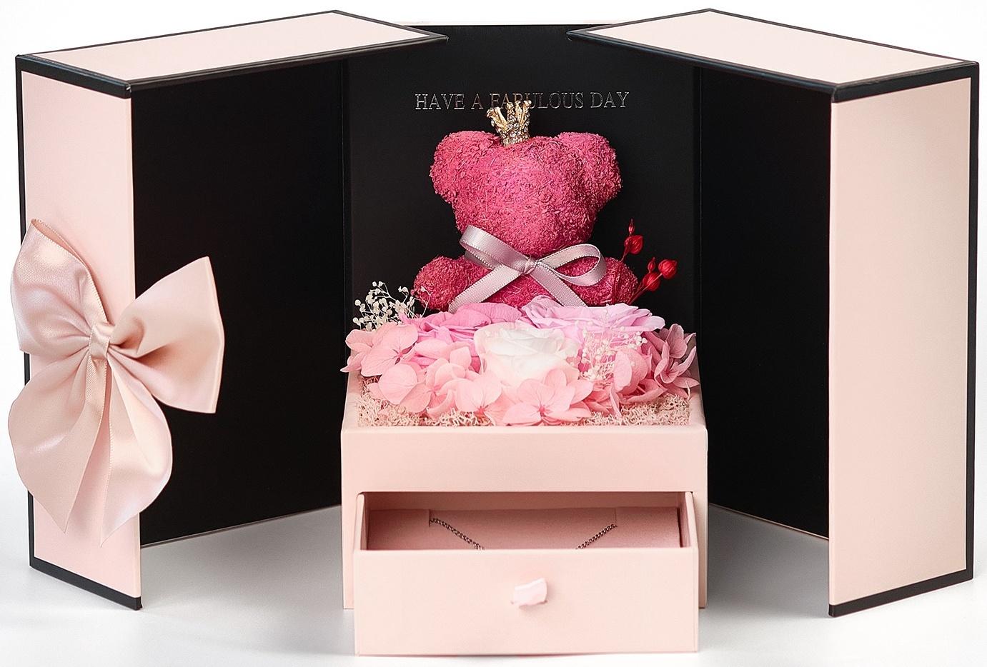 Набор с кулоном «Я тебя люблю», в коробке с мишкой, цвет серебро, нежно-розовая коробка