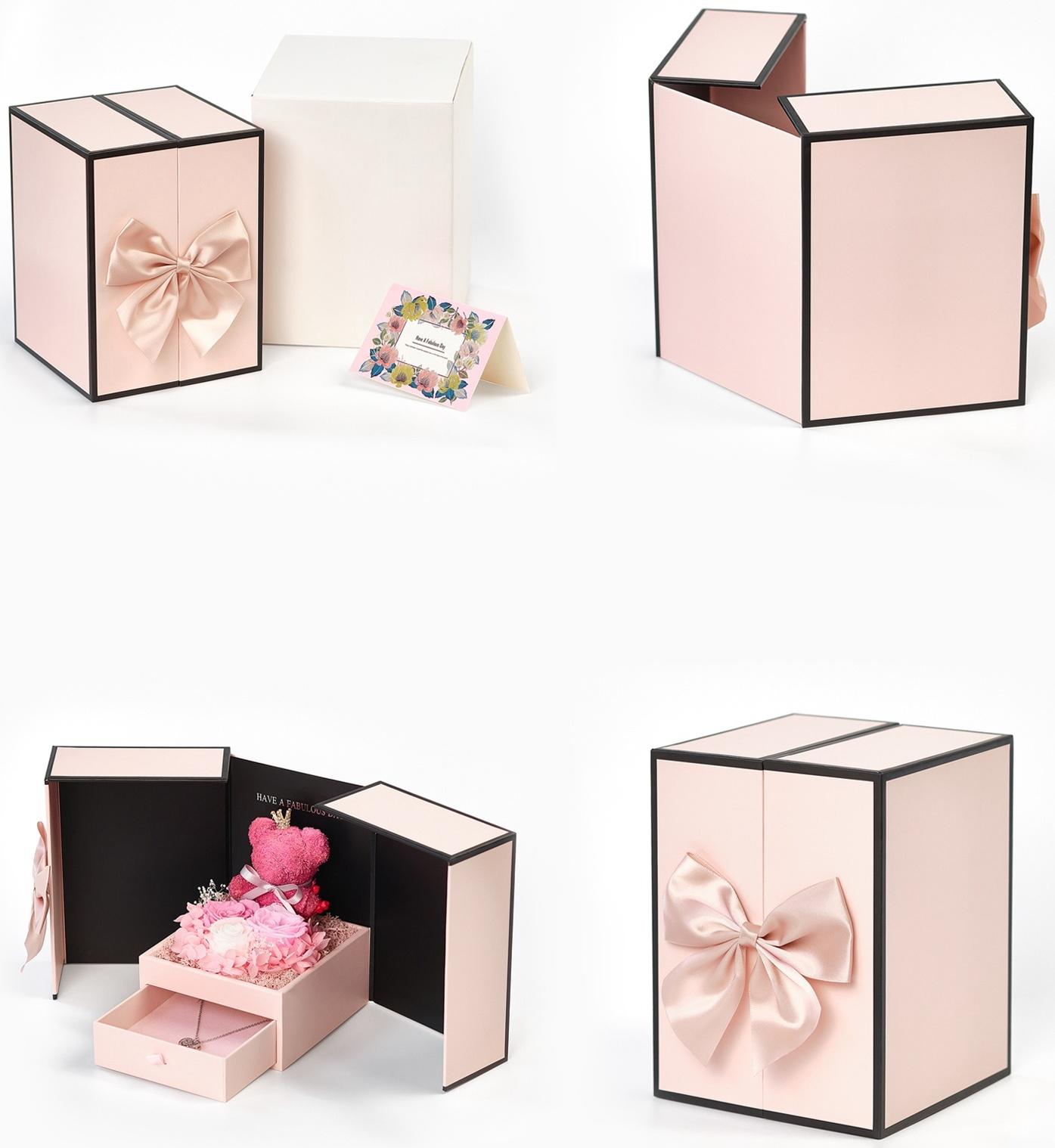 Набор с кулоном «Я тебя люблю», в коробке с мишкой, цвет серебро, нежно-розовая коробка