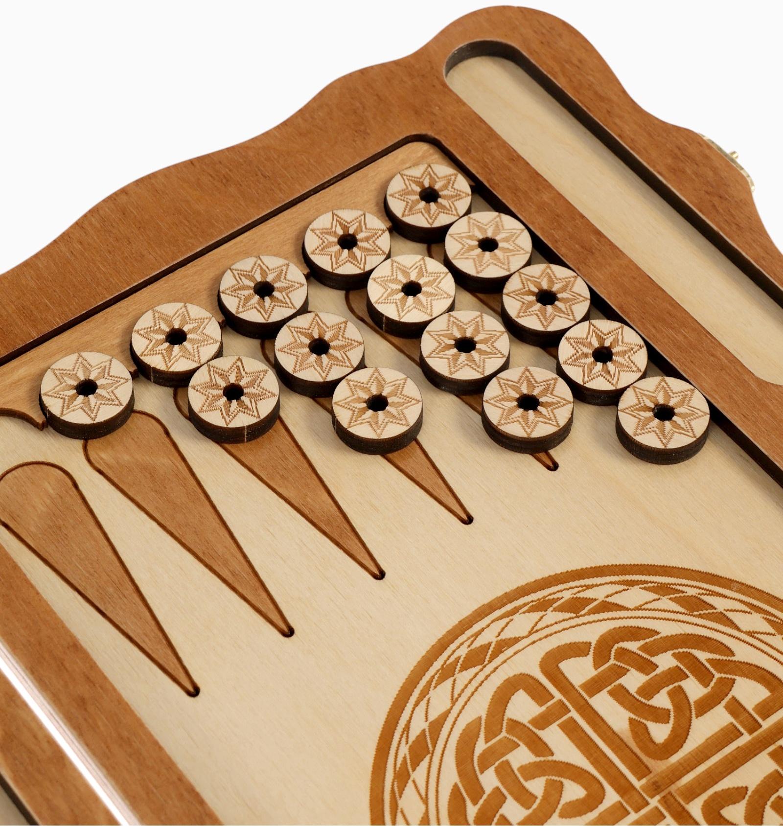 Нарды деревянные «Медведь», резные, 45×48 см