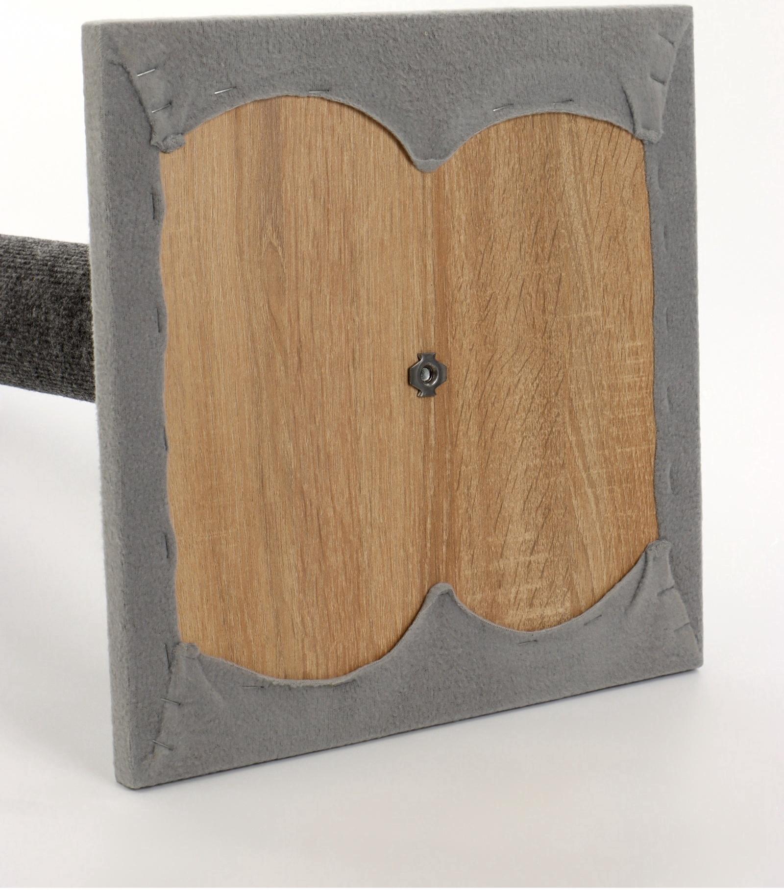 Когтеточка «Столбик» Lowcost ковролиновая с игрушкой, 35×35×85 см, микс цветов