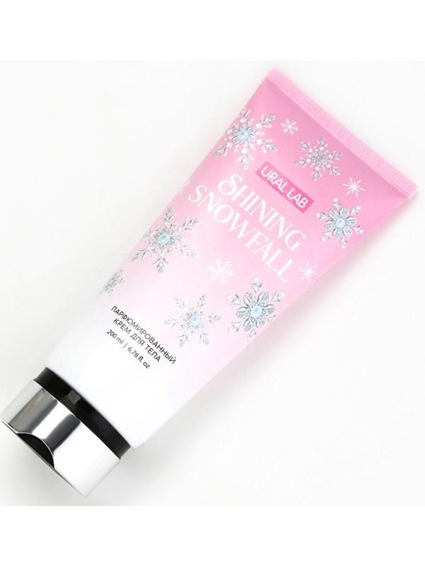 Крем для тела новогодний парфюмированный Shining Snowfall, 200 мл, URAL LAB