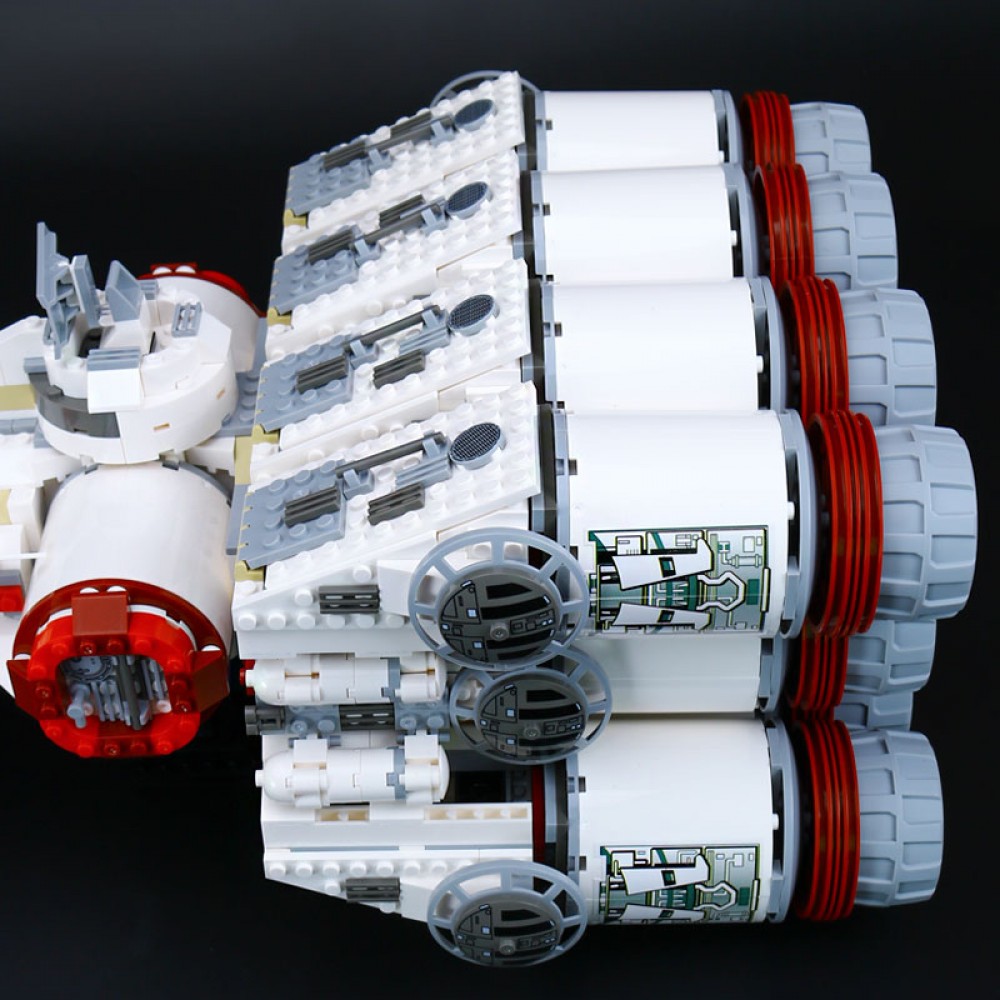 Конструктор Lari «Блокадный корабль повстанцев Тантив 4» 11431 (Star Wars 75244) / 1792 детали